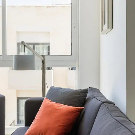 With Terrace Apartman San Ġiljan