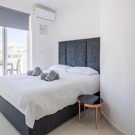 Apartman With Terrace *
